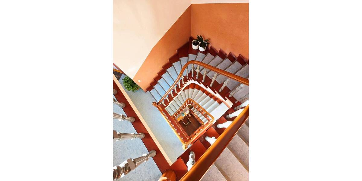 Stilvolles Wohnen im Herzen der Köthener Innenstadt - Altbaucharme trifft Wohnkomfort 4 zimmer