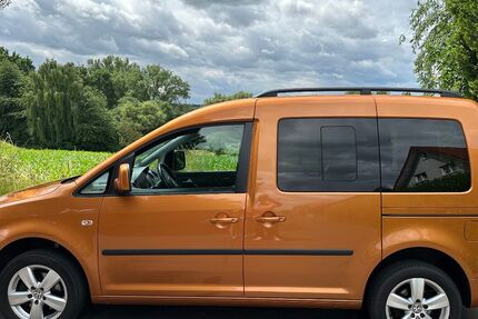 VW Caddy 99.300 km 12.300 &euro; Gudensberg 34281