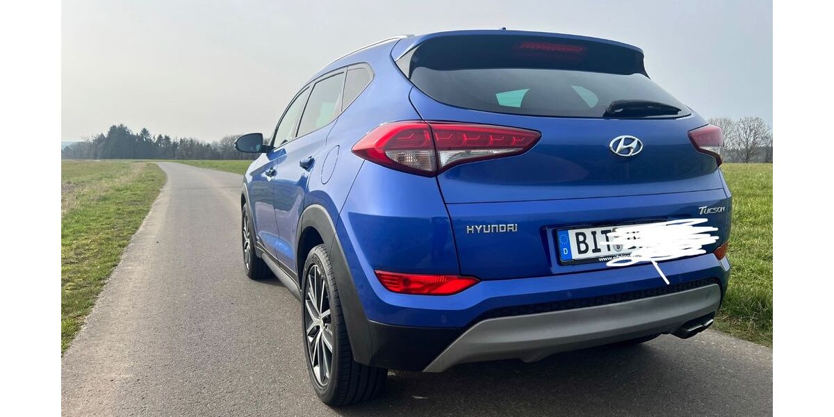 Hyundai TUCSON 56.000 km 17.750 &euro; Kyllburg 54655