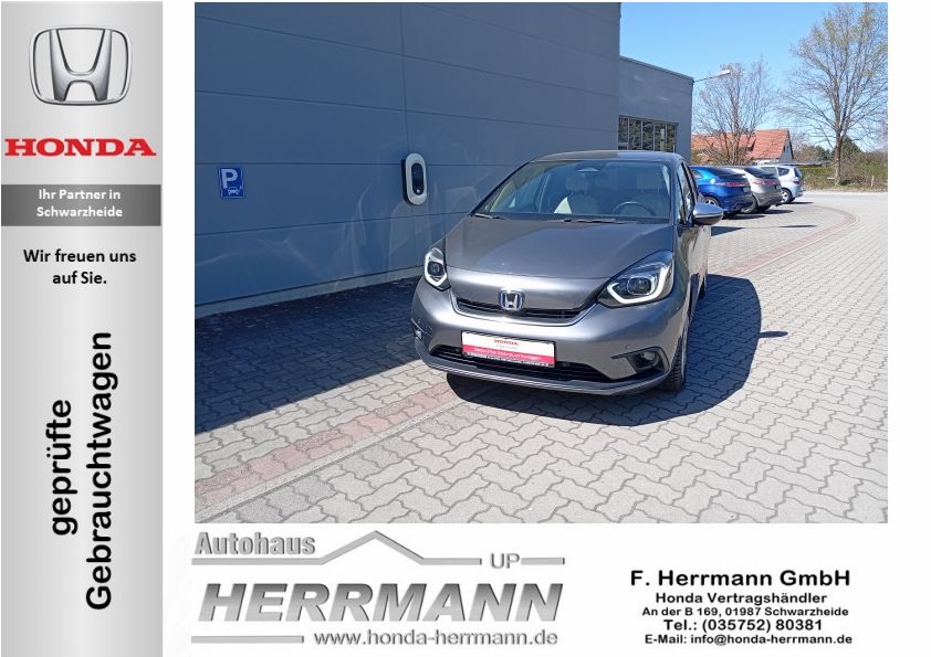Honda Jazz 24.000 km 17.990 &euro; Schwarzheide 01987