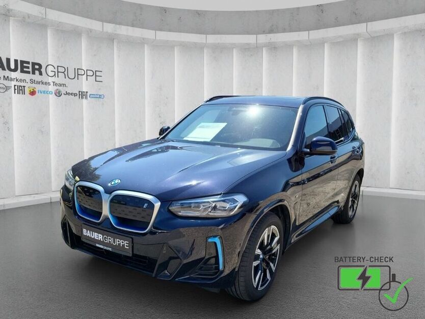 iX3