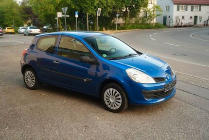 Renault Clio 149.000 km 2.350 &euro; Göppingen 73035