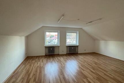 2,5-Zimmer-Dachgeschoßwohnung in Peiting – ca. 70 m²