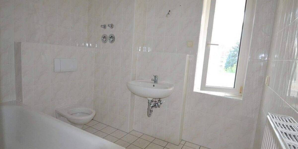 Etagenwohnung Dresden Leuben - 2 Zimmer, 60 m&sup2;, 475&euro; | Angebot:26904399