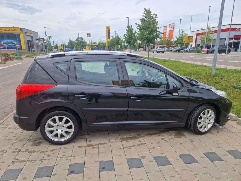 Peugeot 207 190.300 km 1.800 € Manching 85077