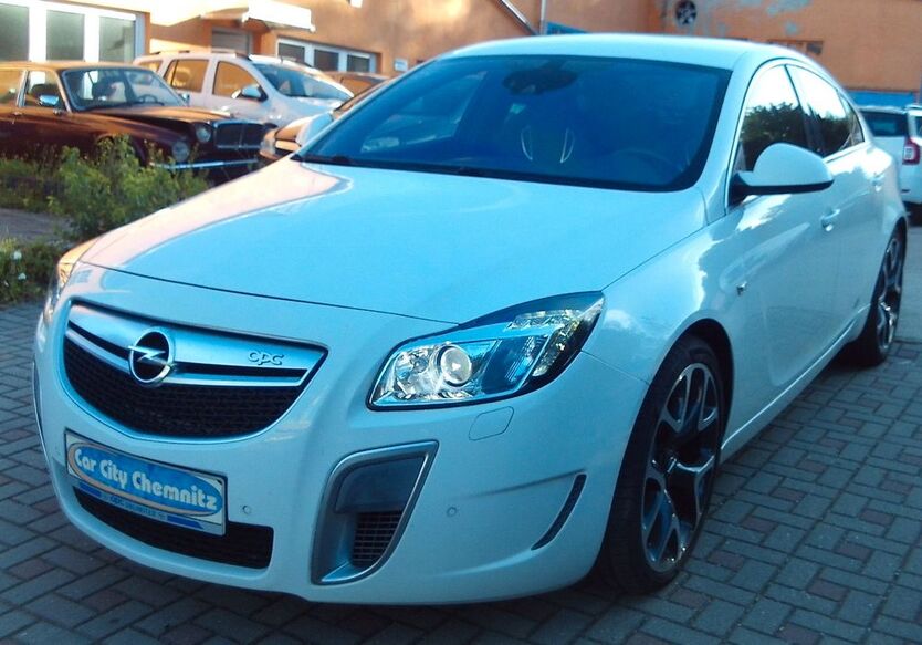Opel Insignia 90.306 km 11.999 € Chemnitz 09114