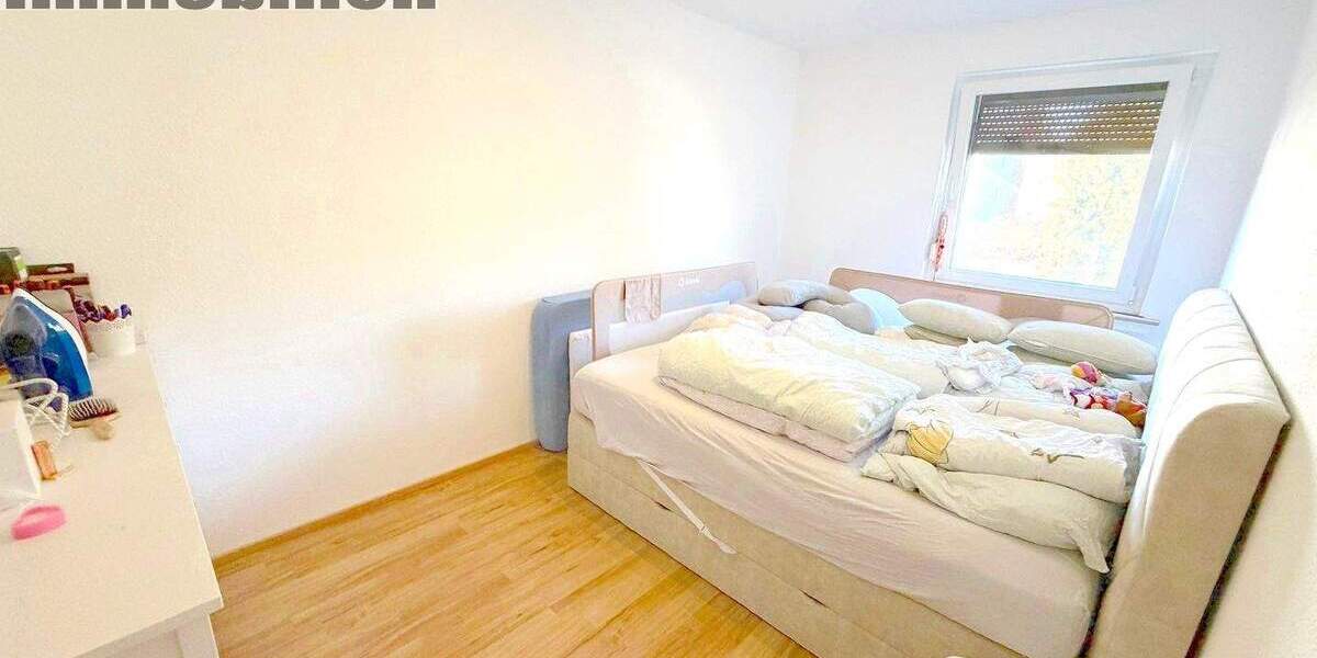 Etagenwohnung Dortmund Sölde - 4 Zimmer, 84 m&sup2;, 229.000&euro; | Angebot:26388382
