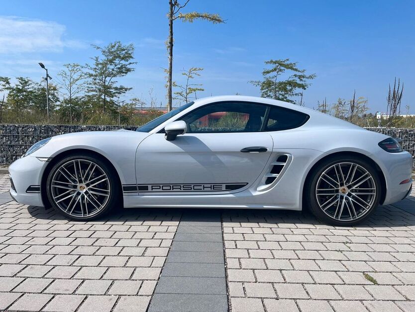 Porsche Cayman 10.500 km 82.500 € Flensburg 24937