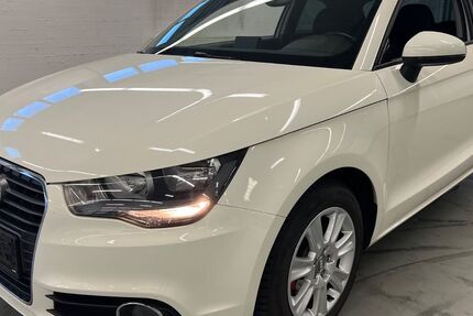Audi A1 124.890 km 8.490 € Düsseldorf 40231