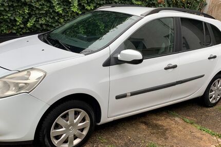 Renault Clio 157.000 km 2.450 € Sinzig-Löhndorf 53489