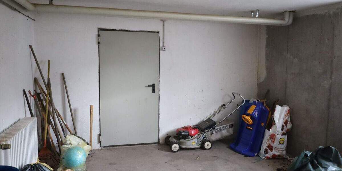 Mehrfamilienhaus, Wohnhaus Meßstetten Oberdigisheim - 7 Zimmer, 202 m&sup2;, 245.000&euro; | Angebot:25775849