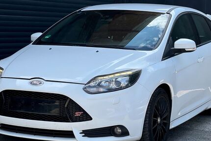Ford Focus 245.210 km 5.990 &euro; Pfullingen 72793