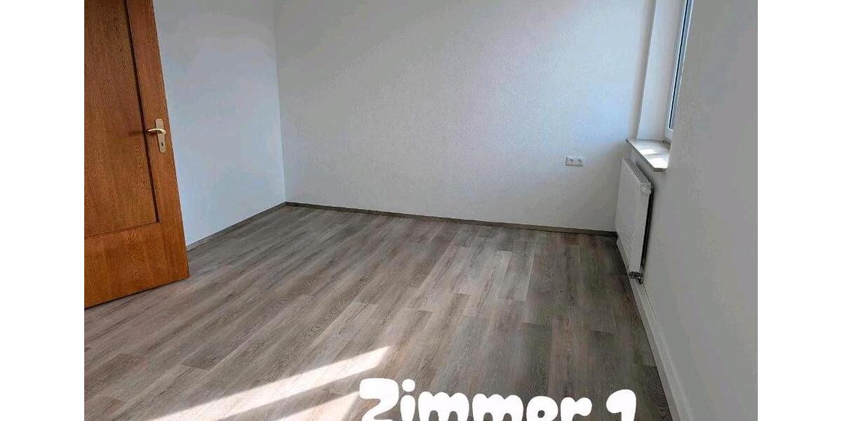 Erdgeschoßwohnung Mellrichstadt - 4 Zimmer, 100 m&sup2;, 750&euro; | Angebot:25902234