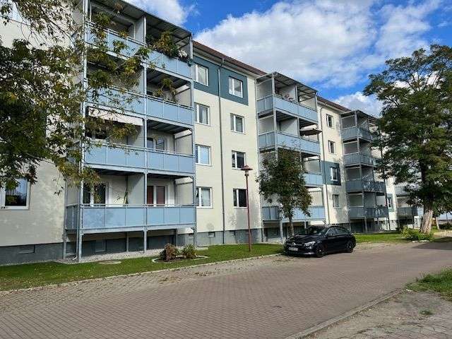 Etagenwohnung Güstrow - 3 Zimmer, 62 m&sup2;, 74.000&euro; | Angebot:26289749