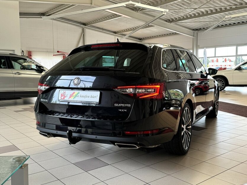 Skoda Superb L&K 4x4/280 PS/Canton/ACC/Spur/VZE/Ahk 92.644 km 25.490 € Leipzig 04347