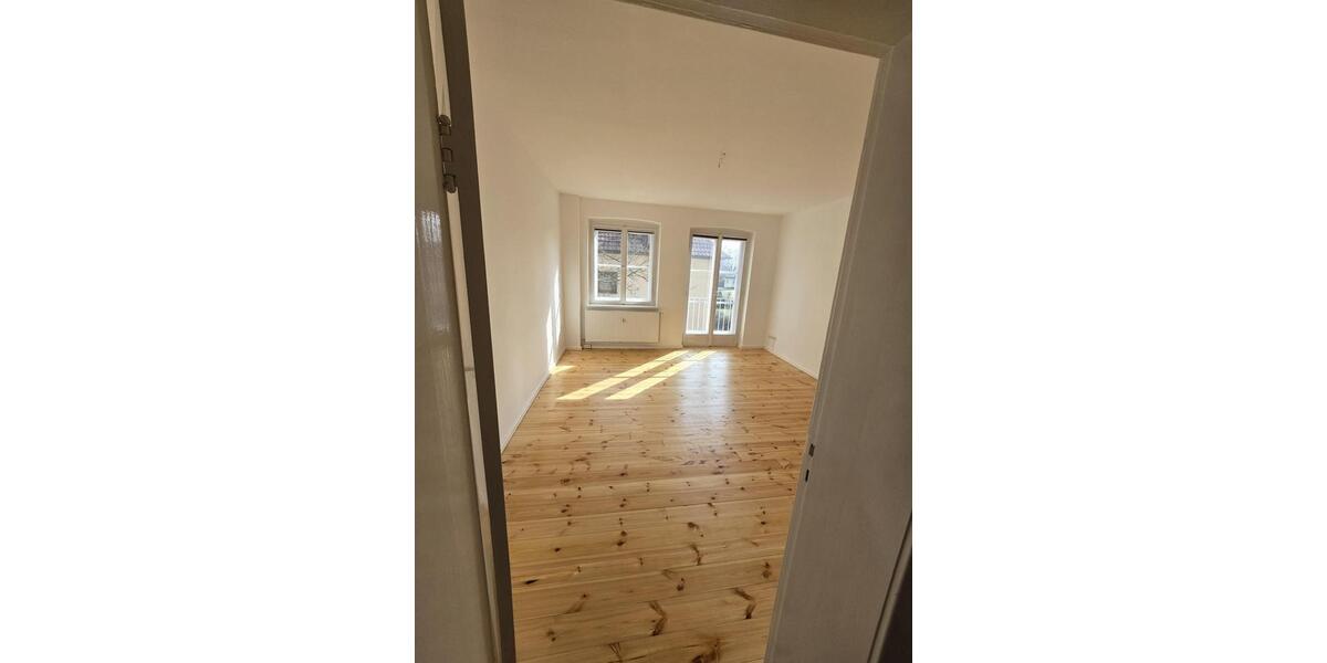 Etagenwohnung Teltow - 2 Zimmer, 66 m&sup2;, 1.060&euro; | Angebot:25612606
