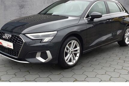 Audi A3 71.200 km 26.580 € Plauen 08527