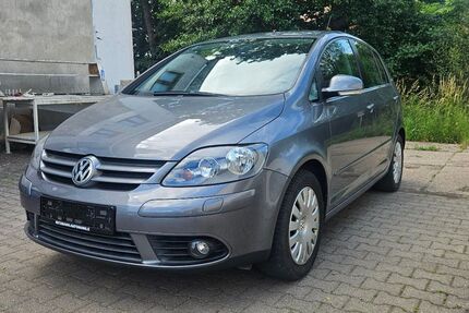 VW Golf Plus 121.630 km 4.399 &euro; Floh-Seligenthal 98593