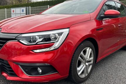 Renault Megane 84.000 km 12.999 &euro; Dresden 01259