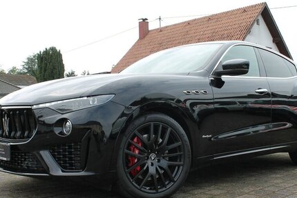 Maserati Levante GranSport Q4 21´´ 94.683 km 34.950 € Badem 54657