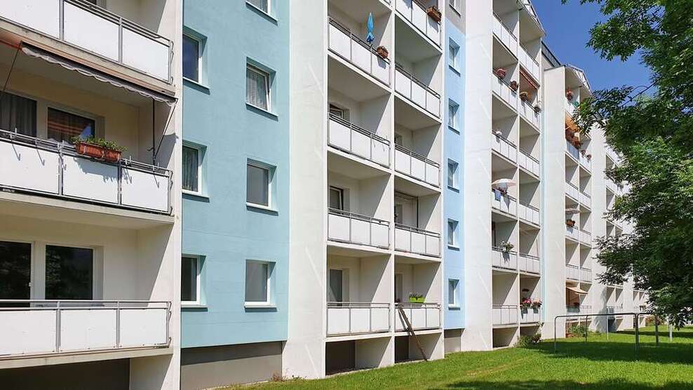 Wohnung zum Mieten in Schneeberg 337,20 € 56.19 m² 3 zimmer