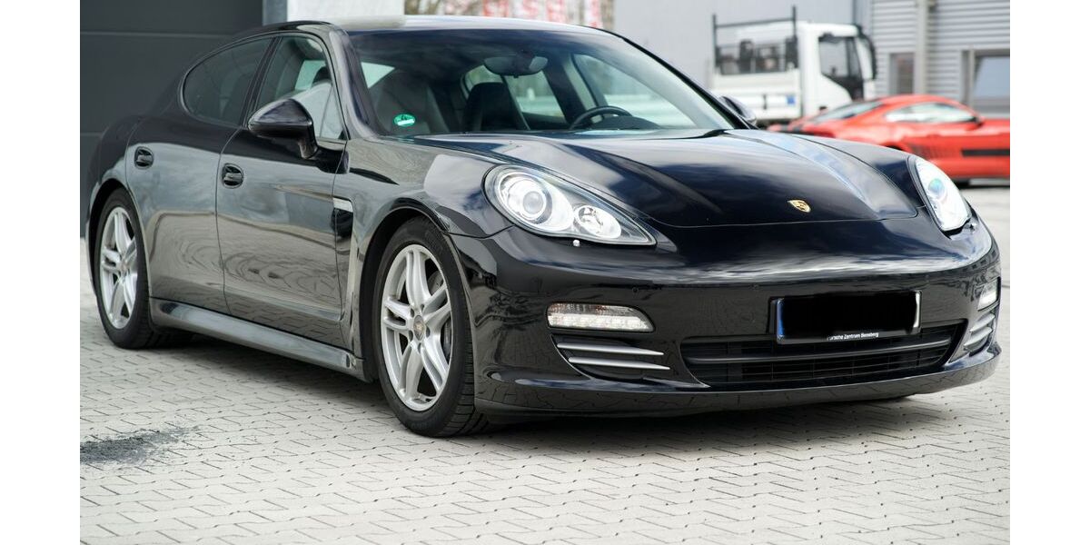 Porsche Panamera 175.650 km 21.500 &euro; Bergisch Gladbach 51465
