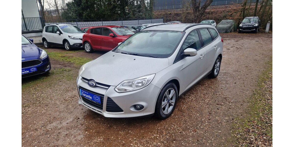 Ford Focus 94.000 km 7.250 &euro; Saarbrücken 66117