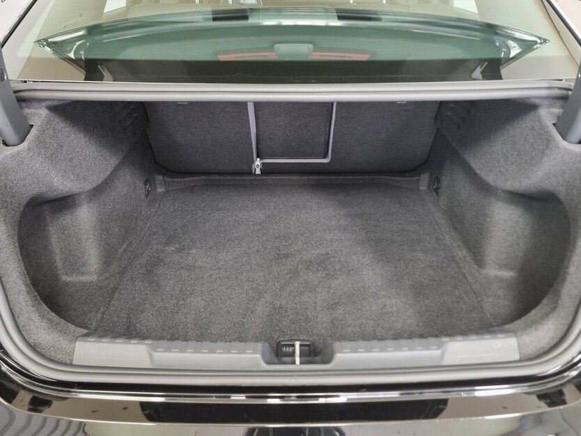 Audi A3 30TFSI limo Navi Leder Digital VIC Kamera LED 66.400 km 21.900 € Garrel 49681