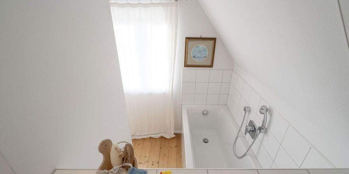 Einfamilienhaus Maikammer - 5 Zimmer, 130 m&sup2;, 1.600&euro; | Angebot:25724290