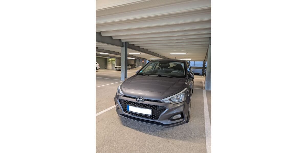 Hyundai i20 84.500 km 11.700 &euro; Ottobrunn 85521