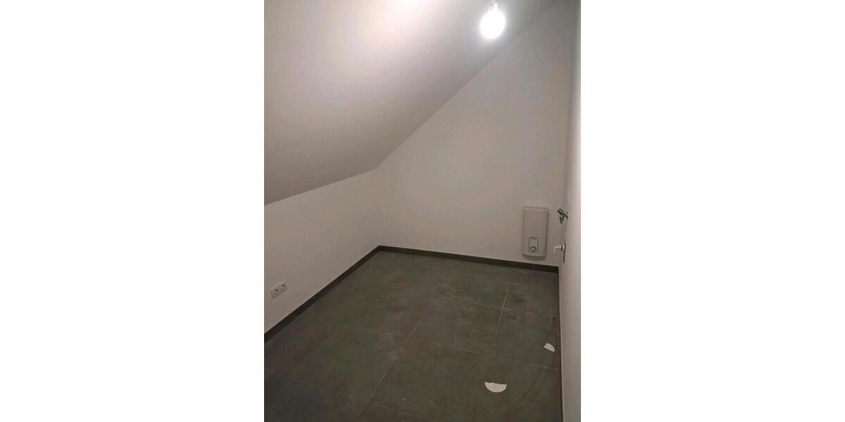 Dachgeschoßwohnung Bassum - 3 Zimmer, 85 m&sup2;, 950&euro; | Angebot:25937227