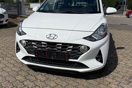 Hyundai i10 133.563 km 6.199 &euro; Hanau 63452