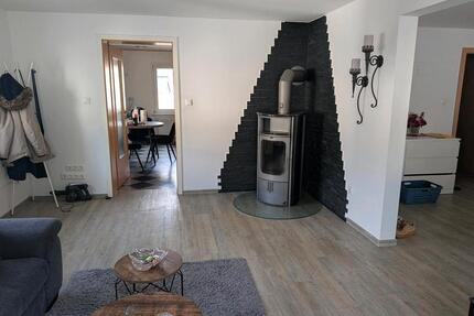 Schöne Wohnung in Hermannstein 3ZKB mit Kaminholzofen