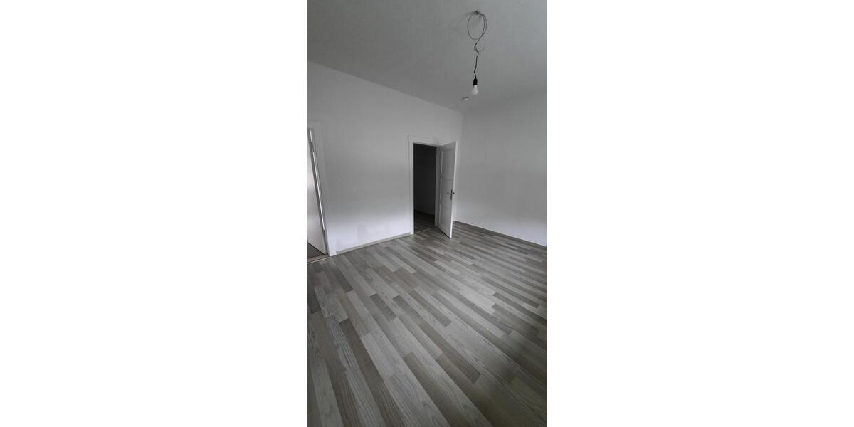 Erdgeschoßwohnung Lauchhammer - 3 Zimmer, 53 m&sup2;, 318&euro; | Angebot:25918268