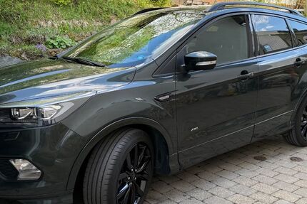Ford Kuga 103.000 km 15.900 &euro; Burgberg 87545