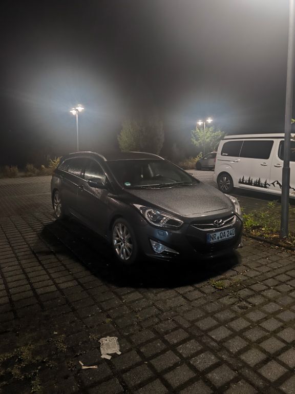 Hyundai i40 163.000 km 8.000 € Puderbach 56305