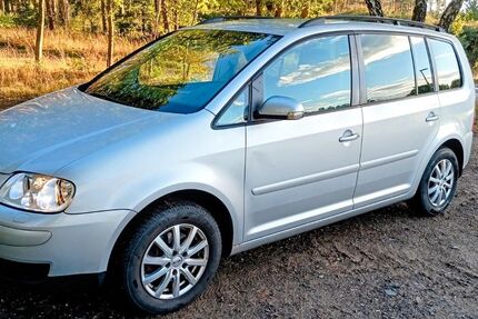 VW Touran 306.000 km 1.600 &euro; Gandesbergen 27324
