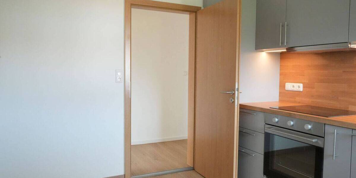 Etagenwohnung Bremen Mahndorf - 3 Zimmer, 90 m&sup2;, 985&euro; | Angebot:26887691