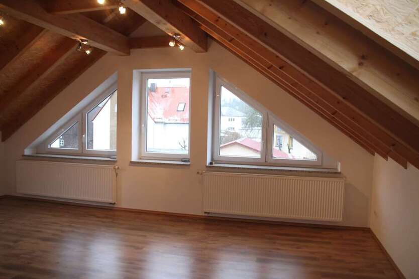 Büro in Tröstau 188.000 € 173 m²