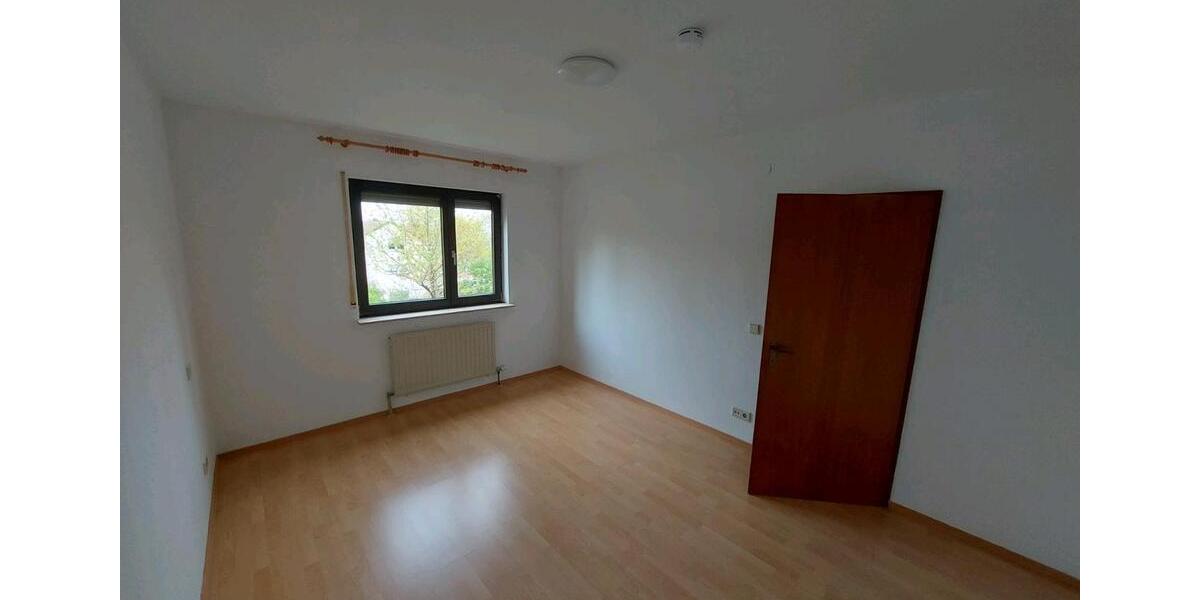 Etagenwohnung Bad Bergzabern - 2 Zimmer, 68 m&sup2;, 680&euro; | Angebot:26416154