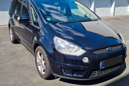 Ford S-Max 157.224 km 4.890 &euro; Bochum 44801