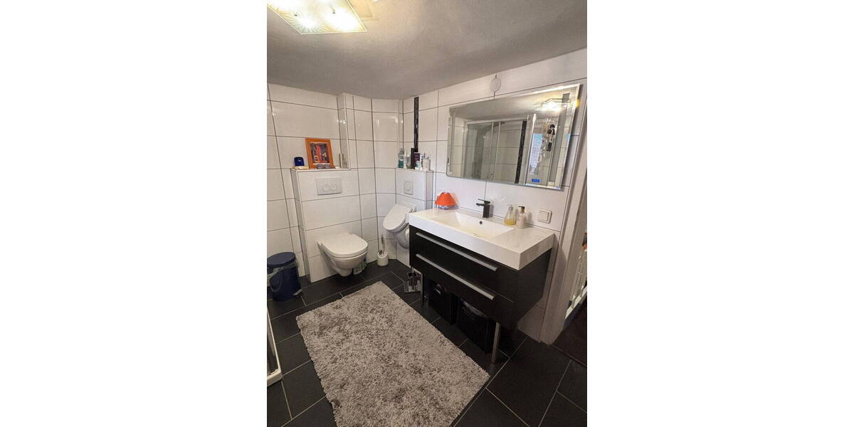 Einfamilienhaus Korbach - 9 Zimmer, 115 m&sup2;, 269.000&euro; | Angebot:26389910