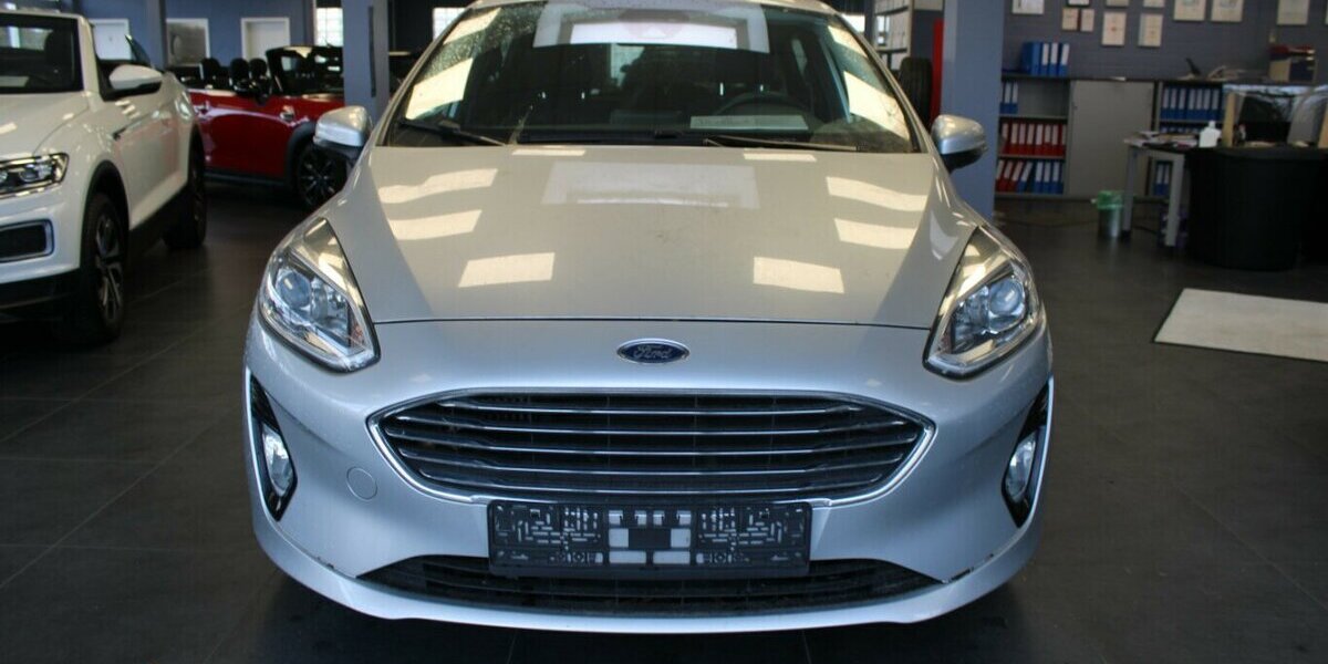 Ford Fiesta 1.0 EcoBoost S&S TiTANIUM 63.854 km 10.780 &euro; Euskirchen 53881