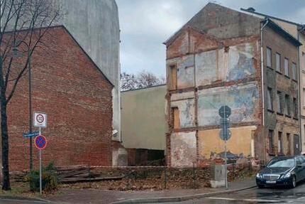 Grundstück mit Entwicklungspotenzial in zentraler Lage
