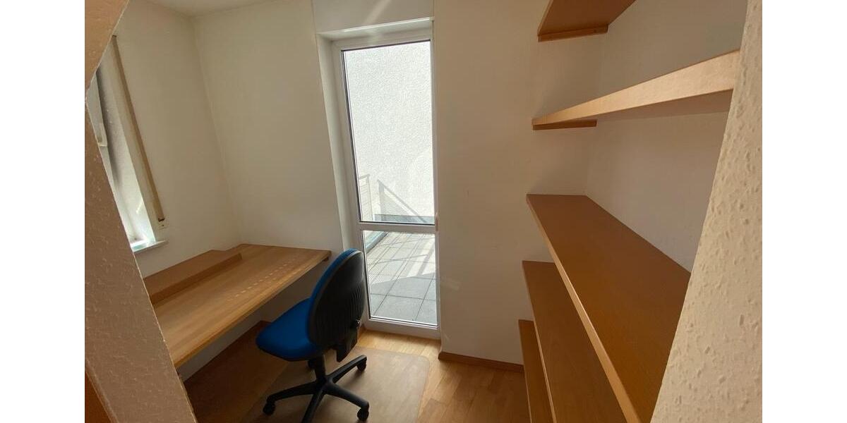 Dachgeschoßwohnung Leingarten - 3.5 Zimmer, 78 m&sup2;, 359.000&euro; | Angebot:26125799