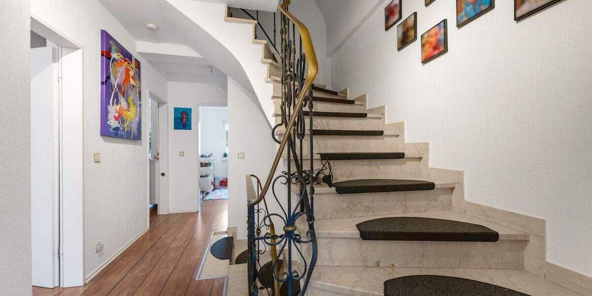 Reihenmittelhaus Hürth Efferen - 5 Zimmer, 131 m&sup2;, 699.000&euro; | Angebot:24709933