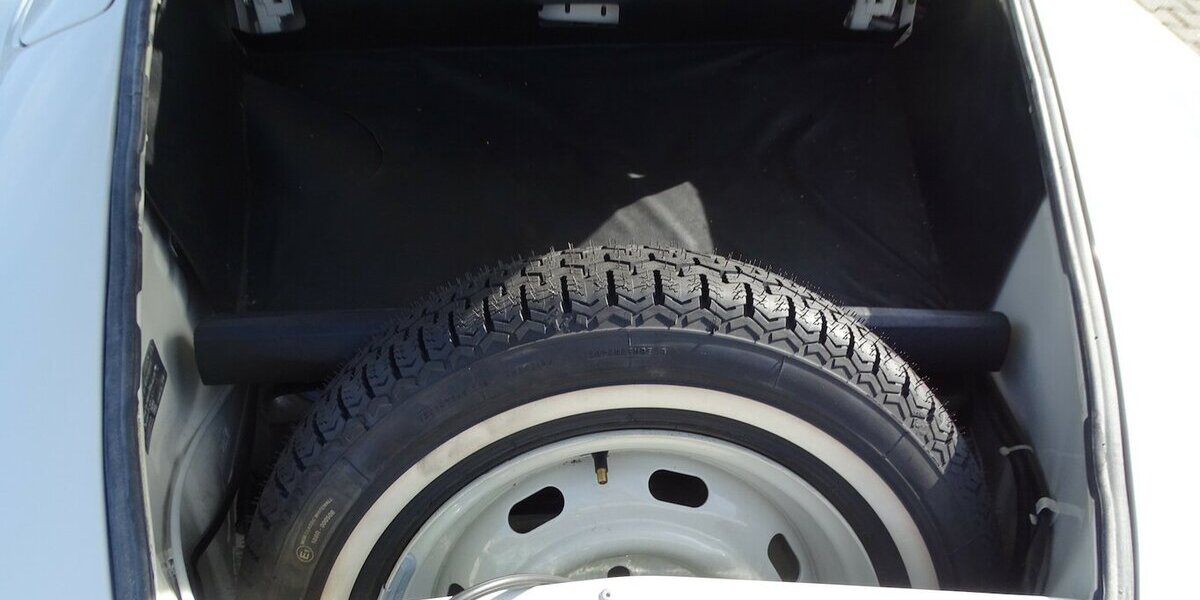 VW Karmann Ghia Cabrio vollstständig restauriert 77.200 km 49.900 &euro; Rodgau 63110