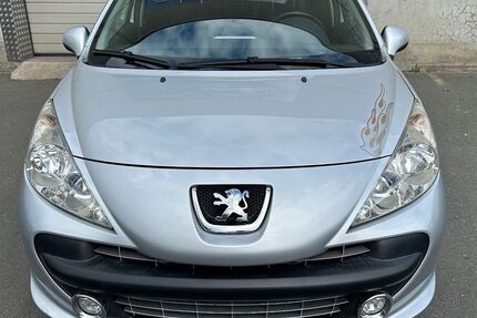 Peugeot 207 157.900 km 890 &euro; Nürnberg 90439
