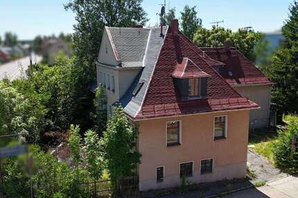 Haus zum Kaufen in Oelsnitz 80.000 € 290 m² 10 zimmer