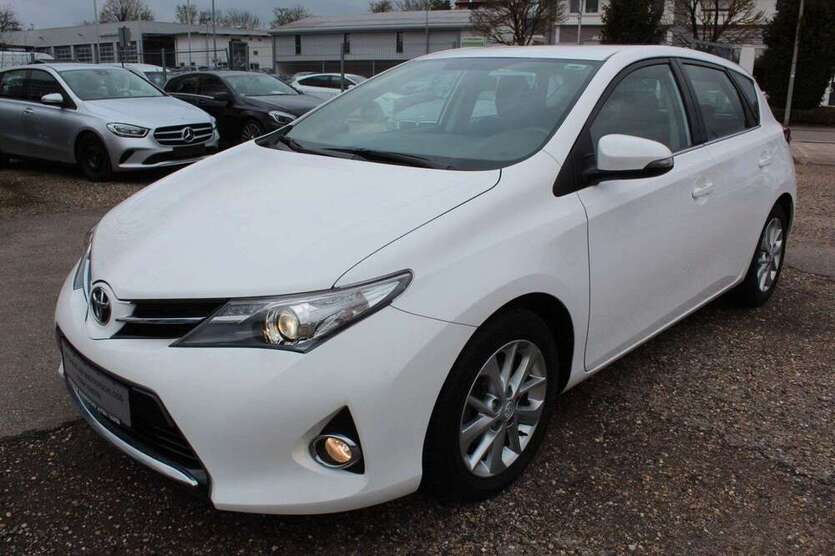 Auris